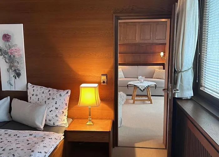 Alexandra By Monicare * سيفيلد ان تيرول