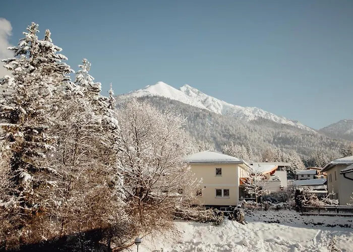 Alexandra By Monicare